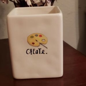 Rae Dunn ceramic holder